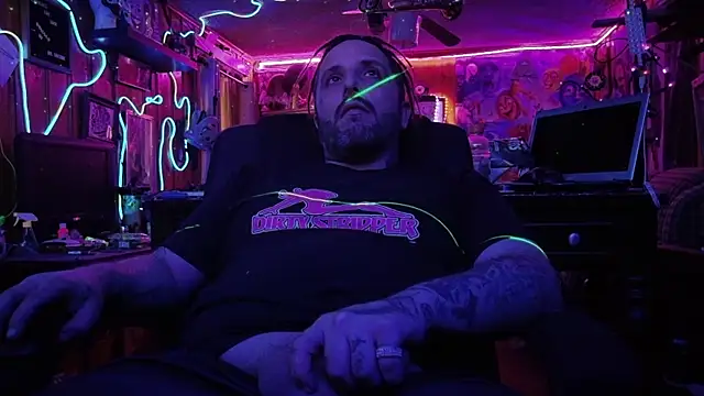 tayshie online show from 11/08/25, 03:56