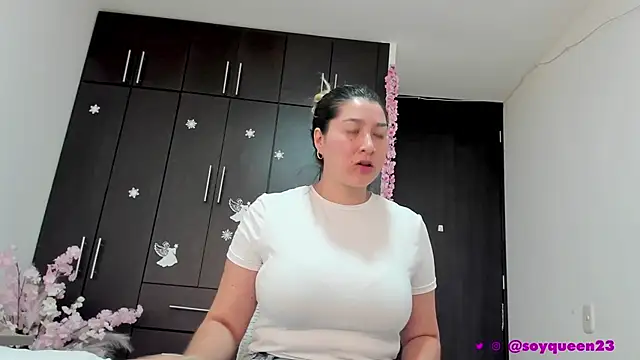 Soyqueen online show from 01/24/25, 04:59