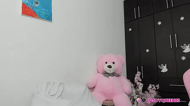 Soyqueen online show from 09/21/25, 04:08
