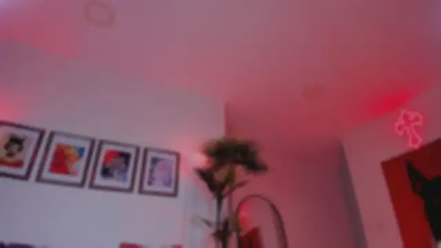 Taylor  foxxx online show from 09/13/25, 04:56