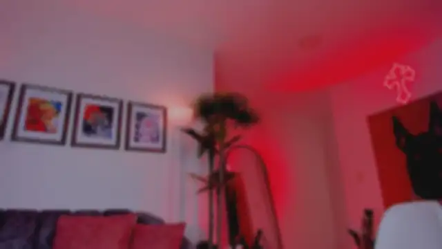 Taylor  foxxx online show from 10/17/25, 04:59