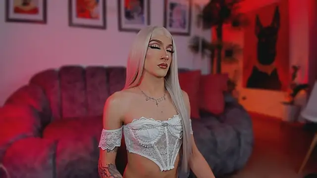 Taylor  foxxx online show from 06/13/26, 06:22