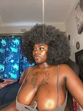 Honeycoco0211 online show from 01/25/25, 12:26