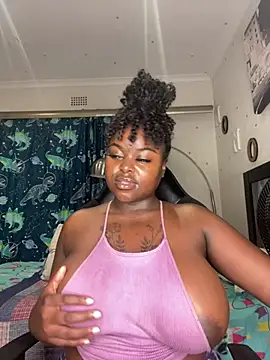 Honeycoco0211 online show from 01/30/25, 03:22