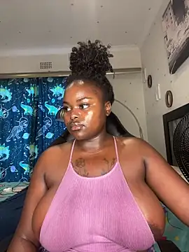 Honeycoco0211 online show from 02/06/25, 03:20