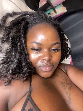 Honeycoco0211 online show from 02/27/25, 11:41