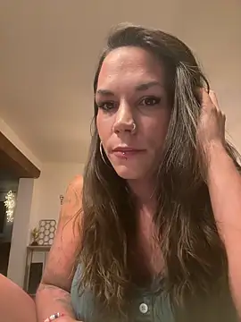 Lady Knaller online show from 06/10/26, 07:24