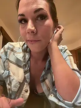 Lady Knaller online show from 06/13/26, 08:07