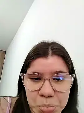 Danzel1105 online show from 12/08/24, 06:50