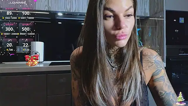 tattooedBabyy online show from 01/02/25, 11:52