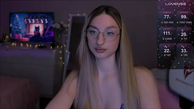 Lexy kiky online show from 12/14/24, 12:11