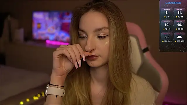 Lexy kiky online show from 03/05/25, 10:10