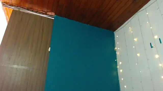camila delarosa online show from 12/03/24, 04:28
