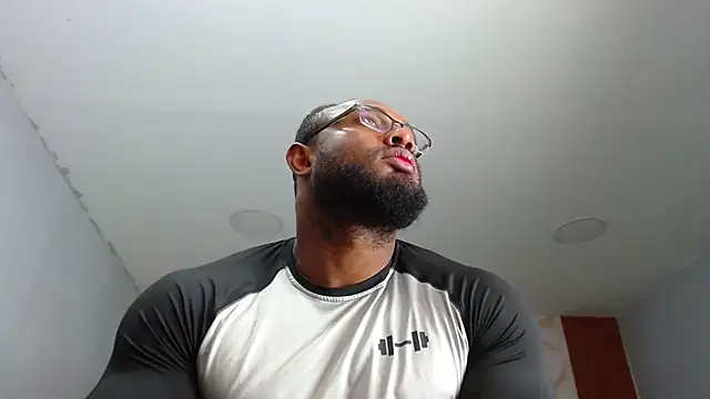 Snapshot of George_Dominator chatting on 02/26/25, 07:16 George Dominator online show from 02/26/25, 07:16