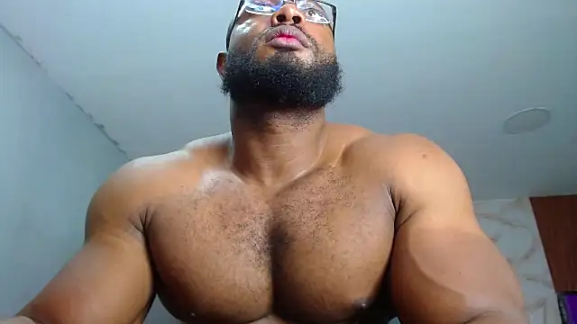 Snapshot of George_Dominator chatting on 03/06/25, 11:42 George Dominator online show from 03/06/25, 11:42