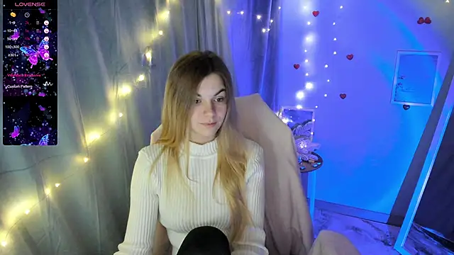 Snapshot of Sweet_me_ chatting on 01/22/25, 06:42 Sweet me online show from 01/22/25, 06:42
