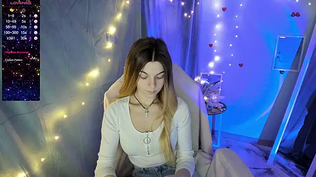 Snapshot of Sweet_me_ chatting on 02/04/25, 12:11 Sweet me online show from 02/04/25, 12:11