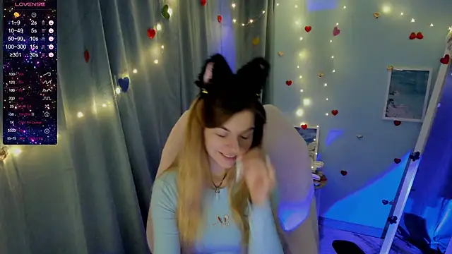 Snapshot of Sweet_me_ chatting on 02/12/25, 10:14 Sweet me online show from 02/12/25, 10:14