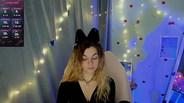Snapshot of Sweet_me_ chatting on 02/16/25, 07:15 Sweet me online show from 02/16/25, 07:15