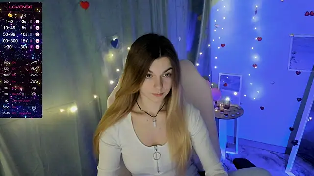Snapshot of Sweet_me_ chatting on 03/10/25, 10:26 Sweet me online show from 03/10/25, 10:26