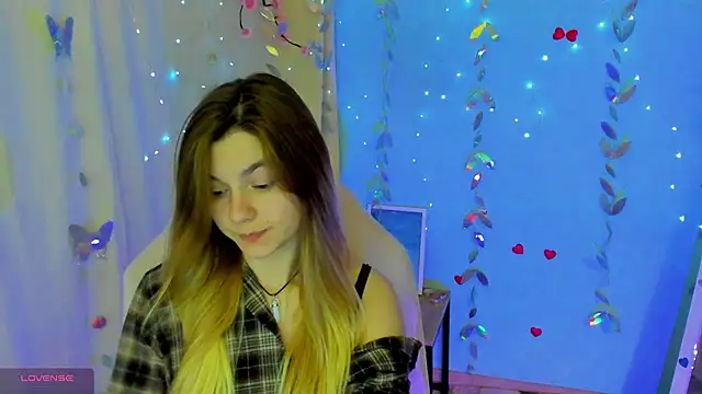 Sweet me  online show from 07/10/26, 06:10