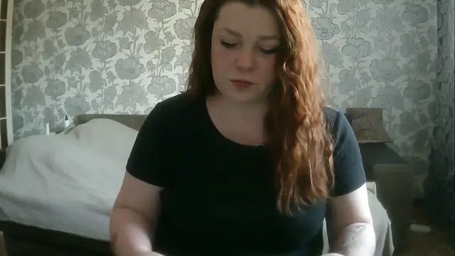 Sabrina Poison online show from 05/05/26, 02:52