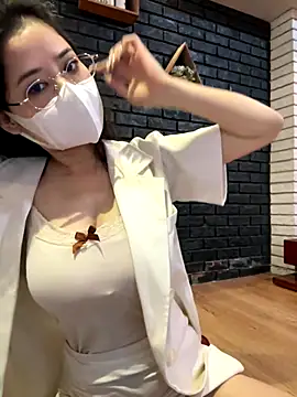 Snapshot of Kyomi-ibaby chatting on 09/23/25, 11:02 Kyomi-ibaby online show from 09/23/25, 11:02