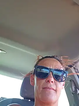 Dixiefaye Pika online show from 03/19/25, 08:00