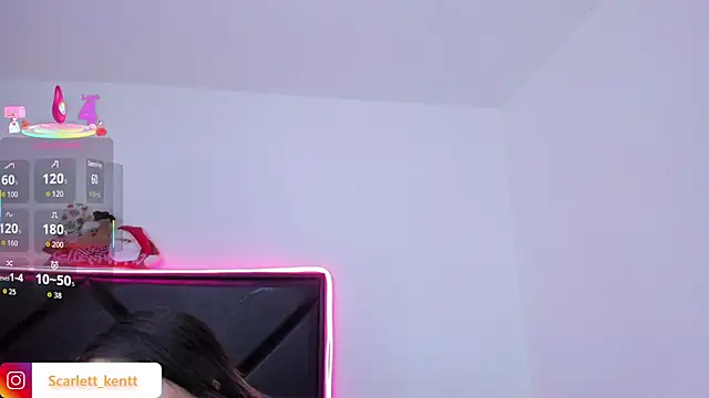 Snapshot of ScarlettAndClark chatting on 12/03/25, 12:14 ScarlettAndClark online show from 12/03/25, 12:14