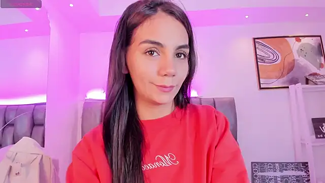 martina mancini online show from 10/04/25, 02:37