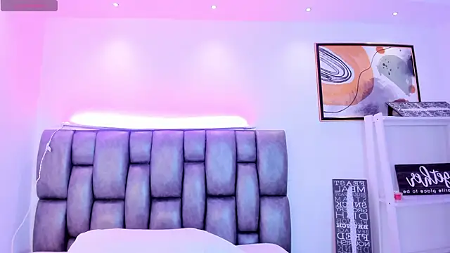 martina mancini online show from 10/17/25, 12:52