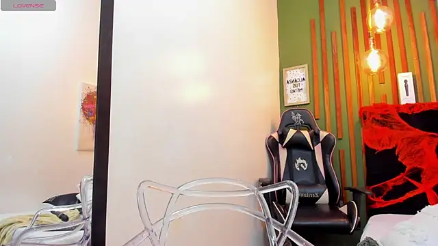 AichaBrown online show from 10/06/25, 04:43