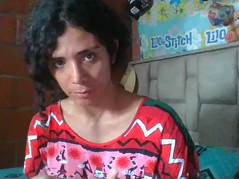 Nadia Monroe online show from 05/05/26, 10:07