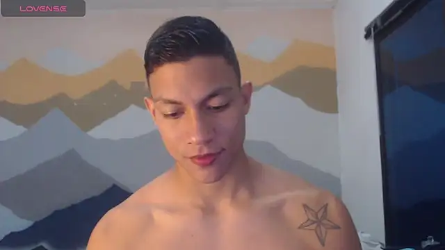 Snapshot of aalan_foxter chatting on 03/01/25, 03:43 aalan foxter online show from 03/01/25, 03:43