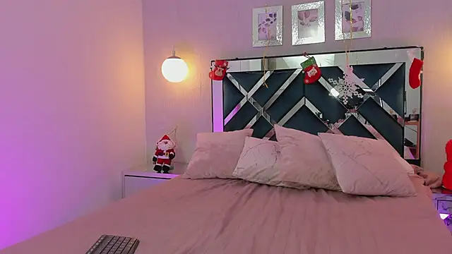 Miakhalifa 7 online show from 12/26/24, 11:32