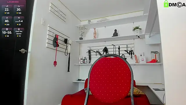 Alejandra Dunn online show from 12/18/24, 01:12