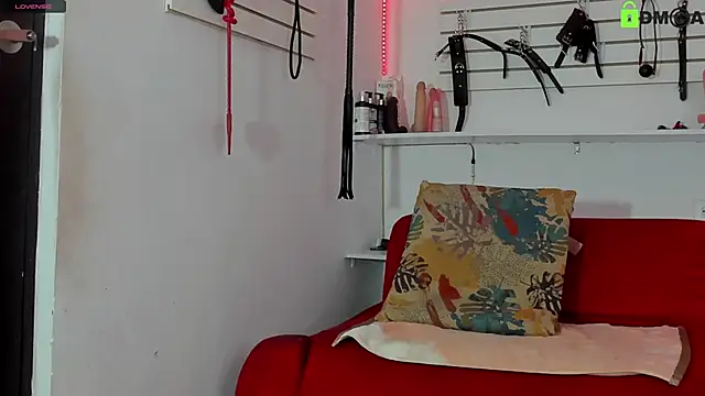 Alejandra Dunn online show from 01/18/25, 12:15