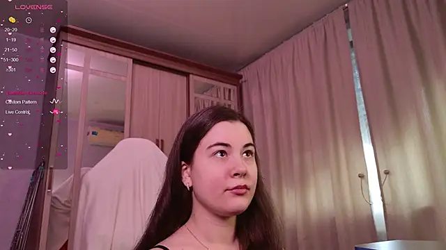  Horny Nikkii online show from 02/03/26, 06:40