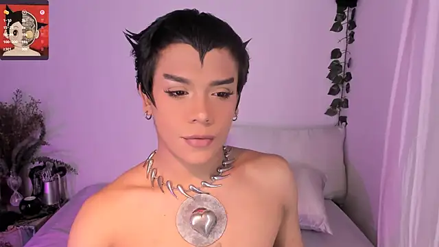 Snapshot of Danigio chatting on 11/01/25, 04:03 Danigio online show from 11/01/25, 04:03