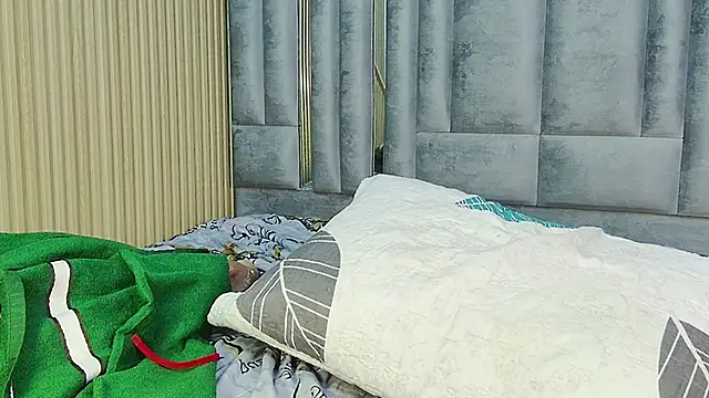 Snapshot of MiissBNasty chatting on 09/22/25, 12:34 MiissBNasty online show from 09/22/25, 12:34