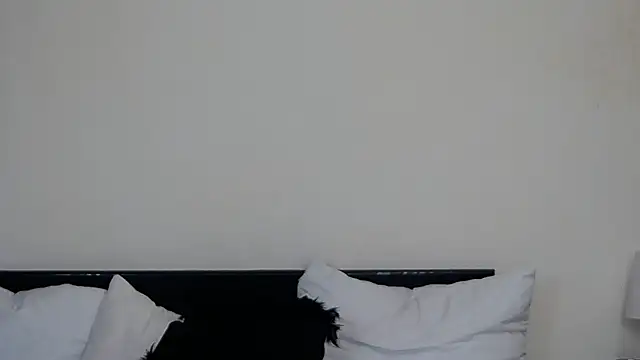 GiseleReine online show from 12/09/24, 12:51