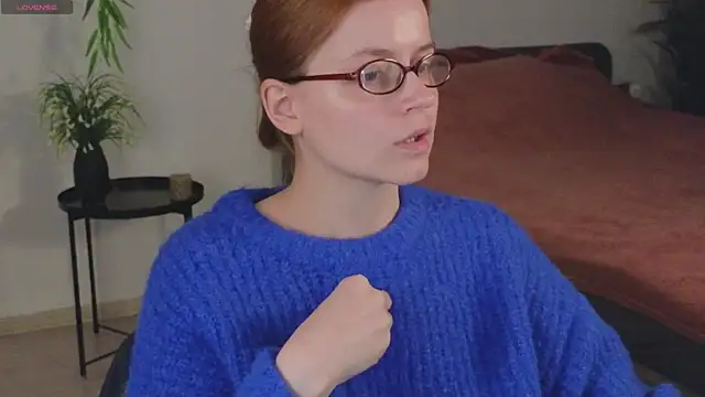 reb luvng online show from 09/30/25, 01:38