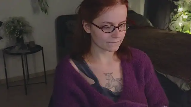 reb luvng online show from 10/26/25, 01:50