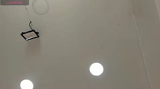 Oriana Guzman online show from 12/09/24, 04:15