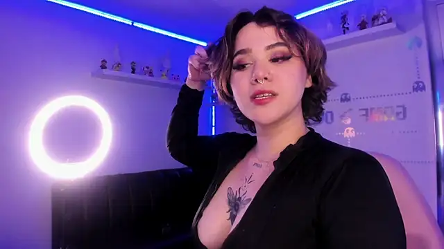 albaismynameX online show from 12/03/24, 07:44