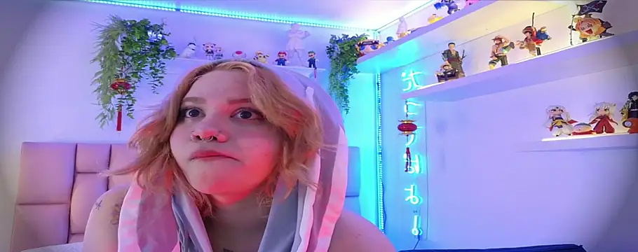 Snapshot of albaismynameX chatting on 09/26/25, 12:20 albaismynameX online show from 09/26/25, 12:20