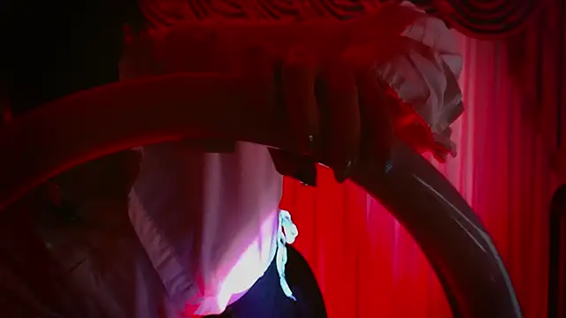 Snapshot of albaismynameX chatting on 10/23/25, 12:15 albaismynameX online show from 10/23/25, 12:15