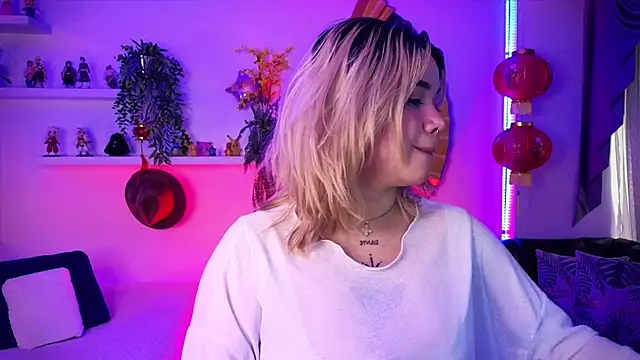 albaismynameX online show from 06/13/26, 12:14