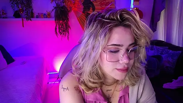 albaismynameX online show from 07/28/26, 03:21