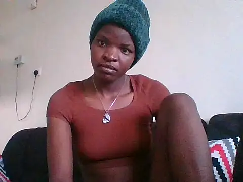 hotgal1112 online show from 10/29/25, 08:38